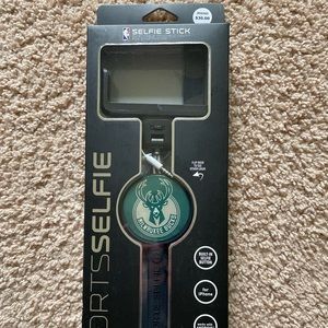 Selfie Stick - NBA Milwaukee Bucks
